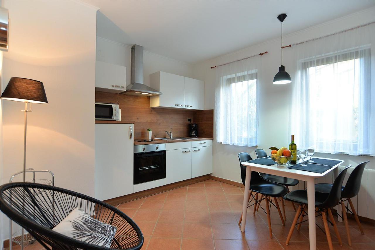 Apartments Marija 1089 Poreč Dış mekan fotoğraf